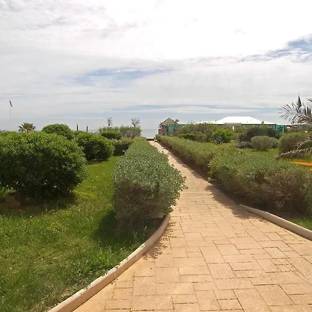 Le Lavandou, 2 Pieces, 4 Personnes - Fr-1-251-616 Apartment